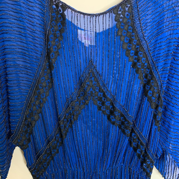 Parker blue top with black beaded design and lace - Picture 2 of 7